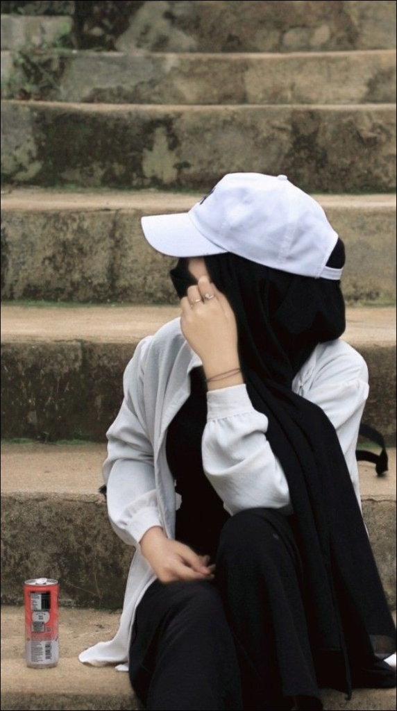 Hijab Mask Girls DP (70)