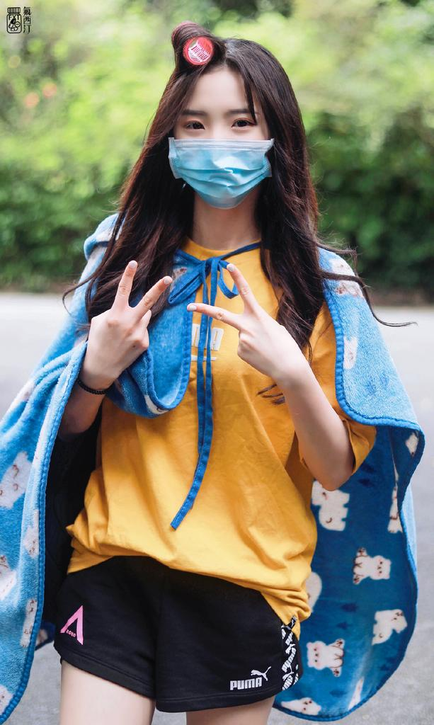 Japanese Mask Girl DP (24)