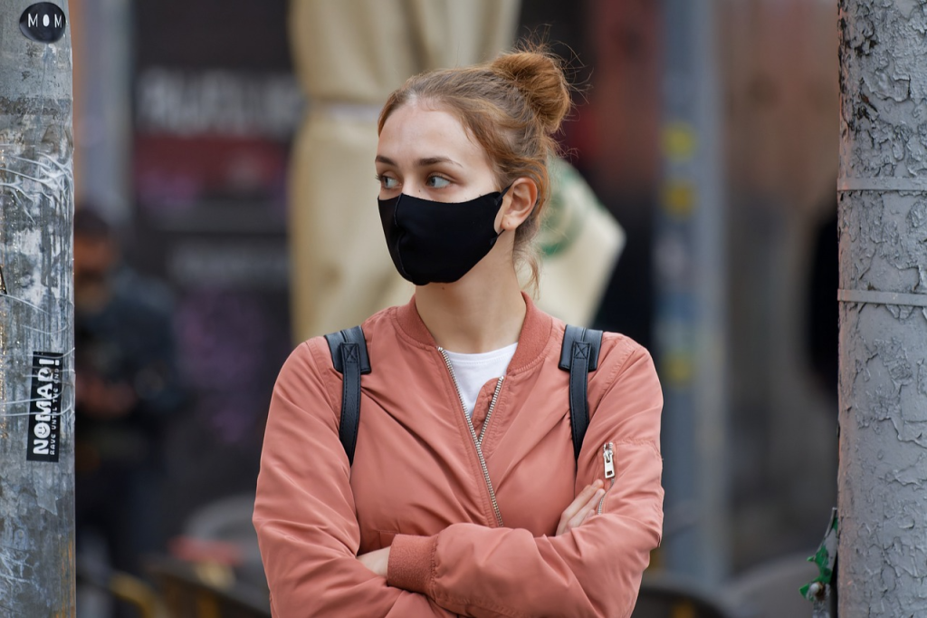 Japanese Mask Girl DP (34)