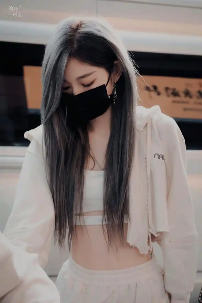 Japanese Mask Girl DP (42)