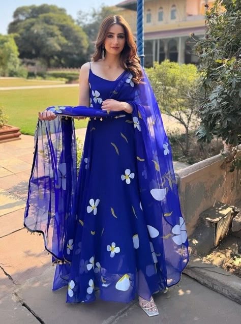 Real Girls DP in Saree (33)