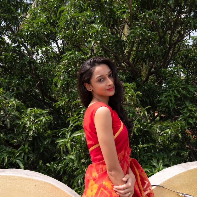 Real Girls DP in Saree (46)