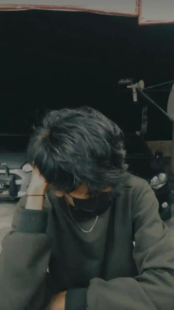 Sad Hidden Face Boys DP (10)