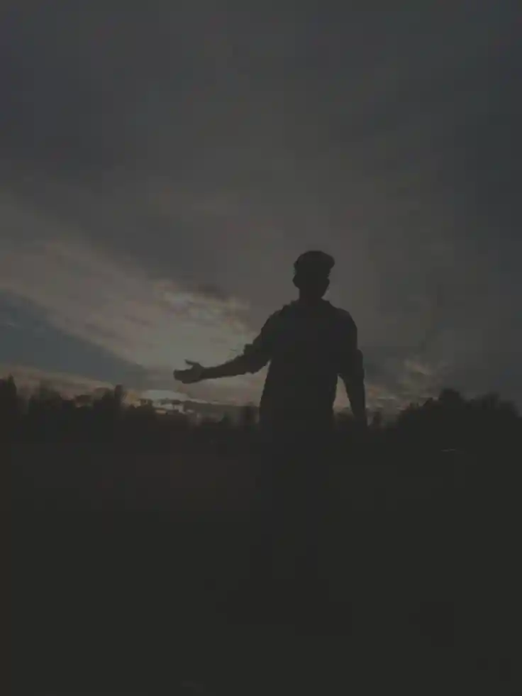 Sad Hidden Face Boys DP (20)