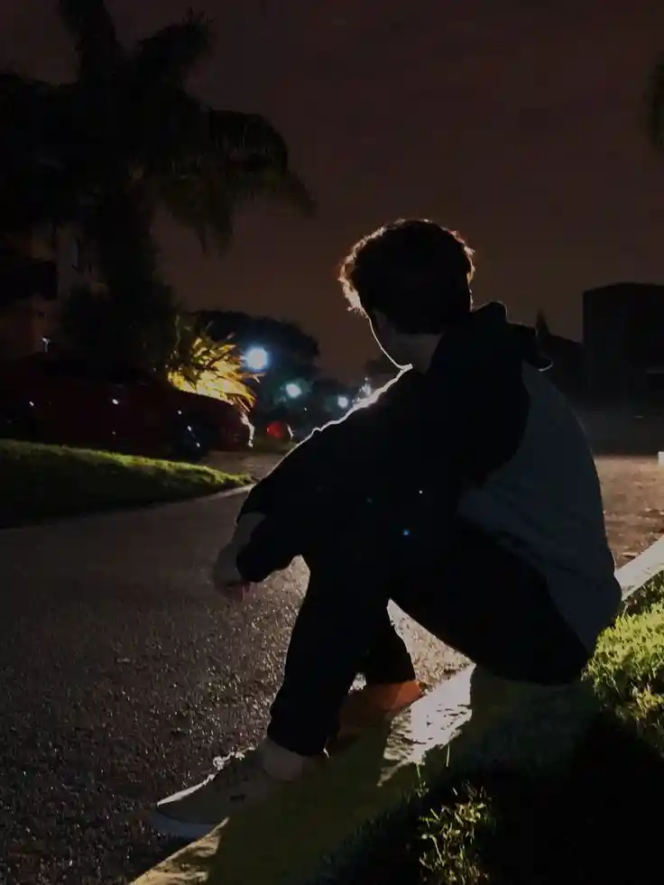 Sad Hidden Face Boys DP (21)