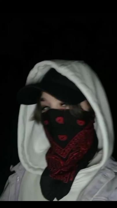attitude mask girl dp (13)