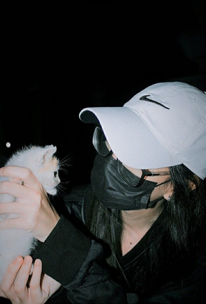 attitude mask girl dp (4)