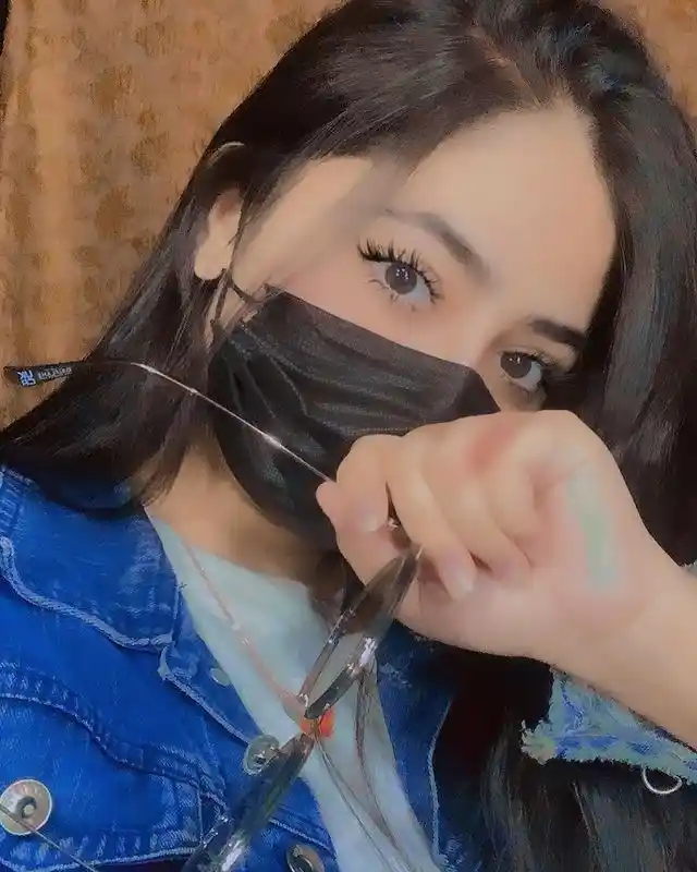 Black Mask Girls DP