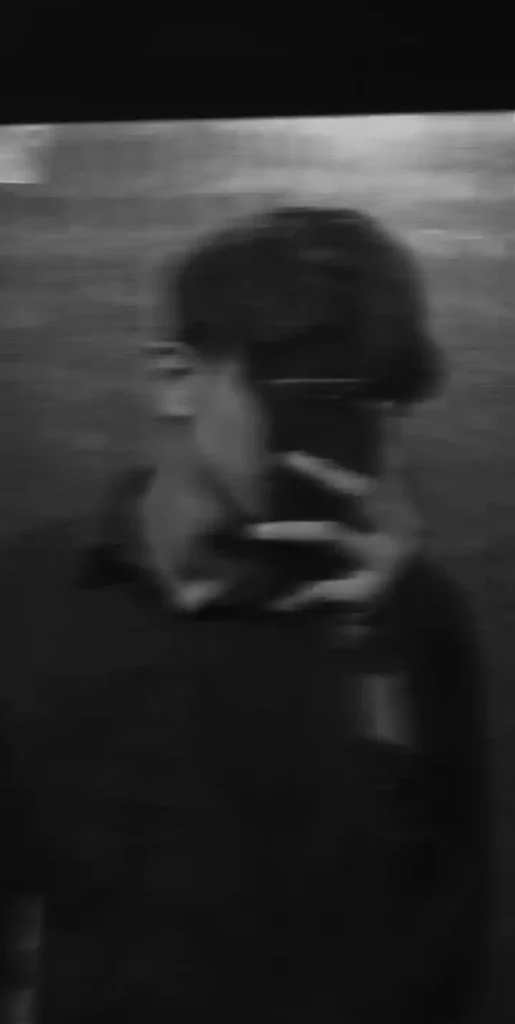 blurry Hidden Face Boys DP
