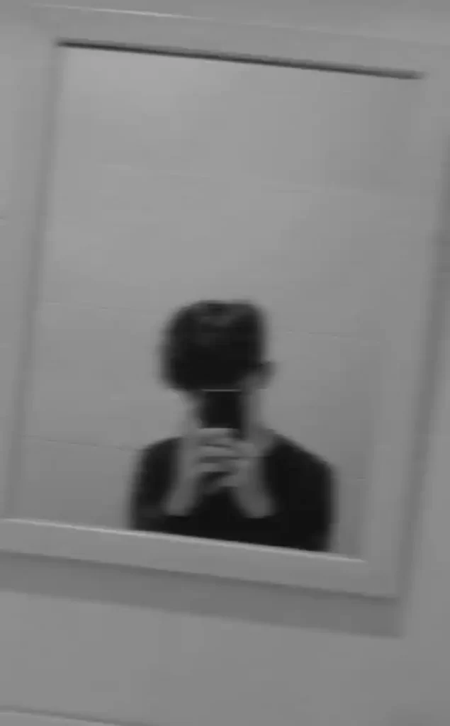 blurry Hidden Face Boys DP (71)