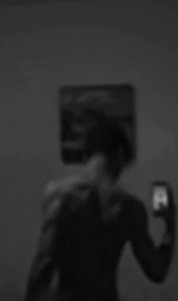 blurry Hidden Face Boys DP (74)