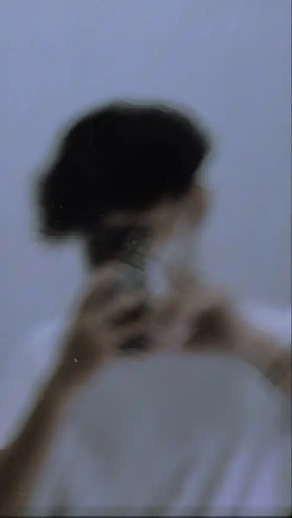 blurry Hidden Face Boys DP (79)
