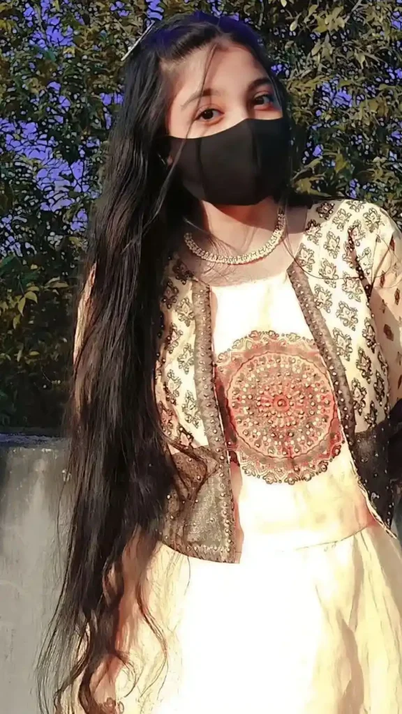 Black Mask Girls DP