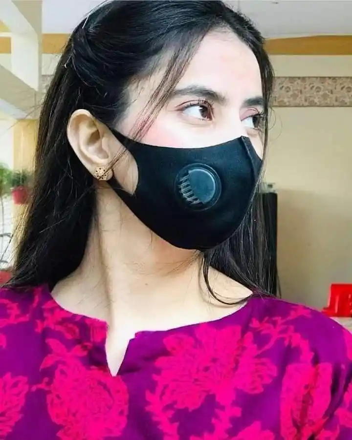 Black Mask Girls DP