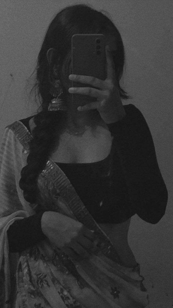 mirror selfie dp (10)
