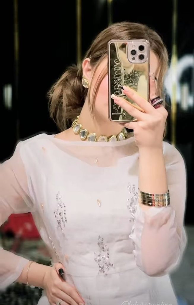 mirror selfie dp (17)