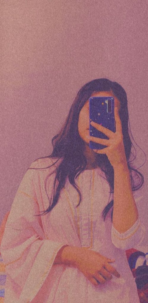 mirror selfie dp