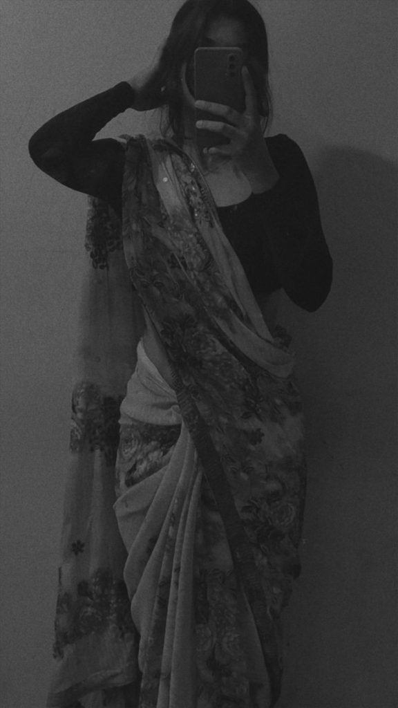 mirror selfie dp (7)