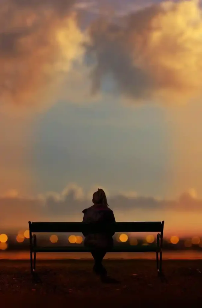 Lonely girl DP (1)