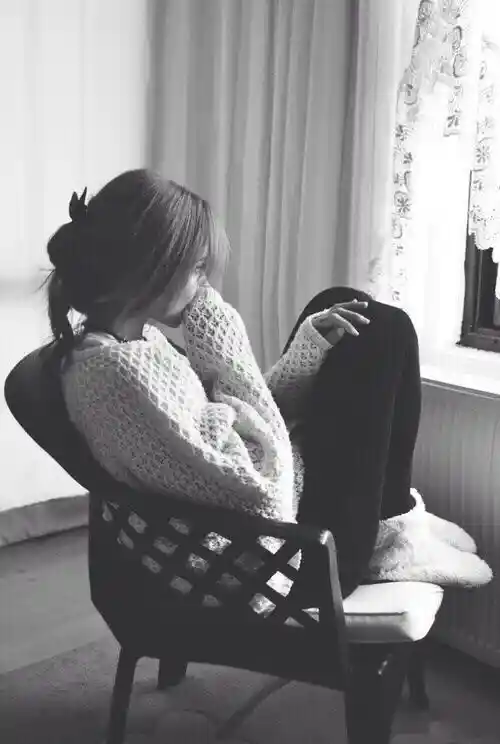 Lonely girl DP (25)