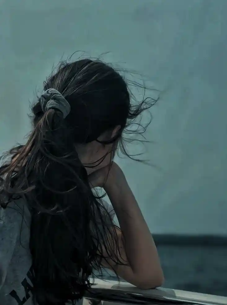 Lonely girl DP (7)